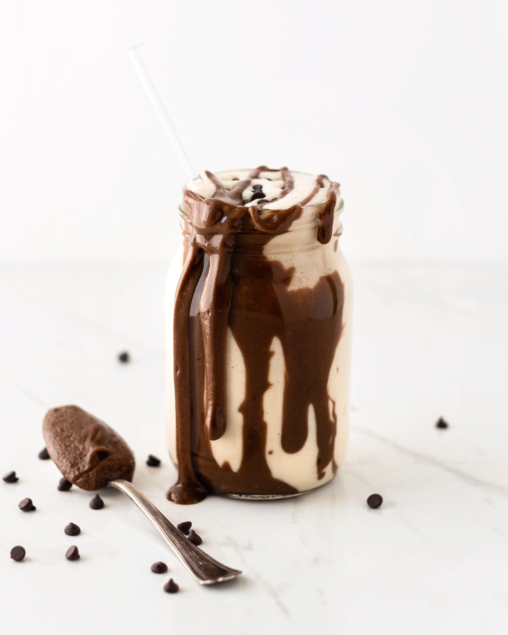 Double Chocolate Smoothie (Keto, Dairy-free, Vegan)